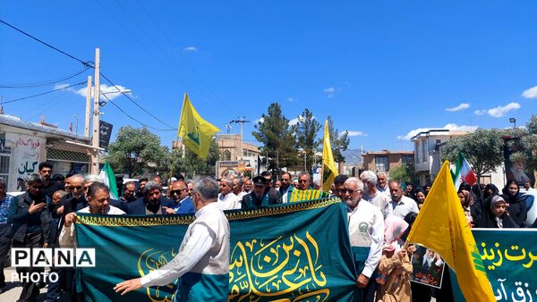 کاروان «در پناه خورشید» میهمان رزق‌آباد کاشمر شد