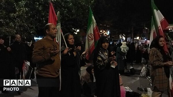 نیشابور دست در دعا برای ظهور منجی 