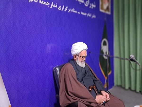 گرامیداشت هفته سواد‌آموزی در شهرستان قائمشهر