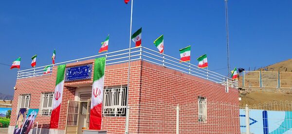 افتتاحیه نخستین مدرسه طرح حذف مدارس سنگی روستای طاهرآباد شهرستان مرزی کلات