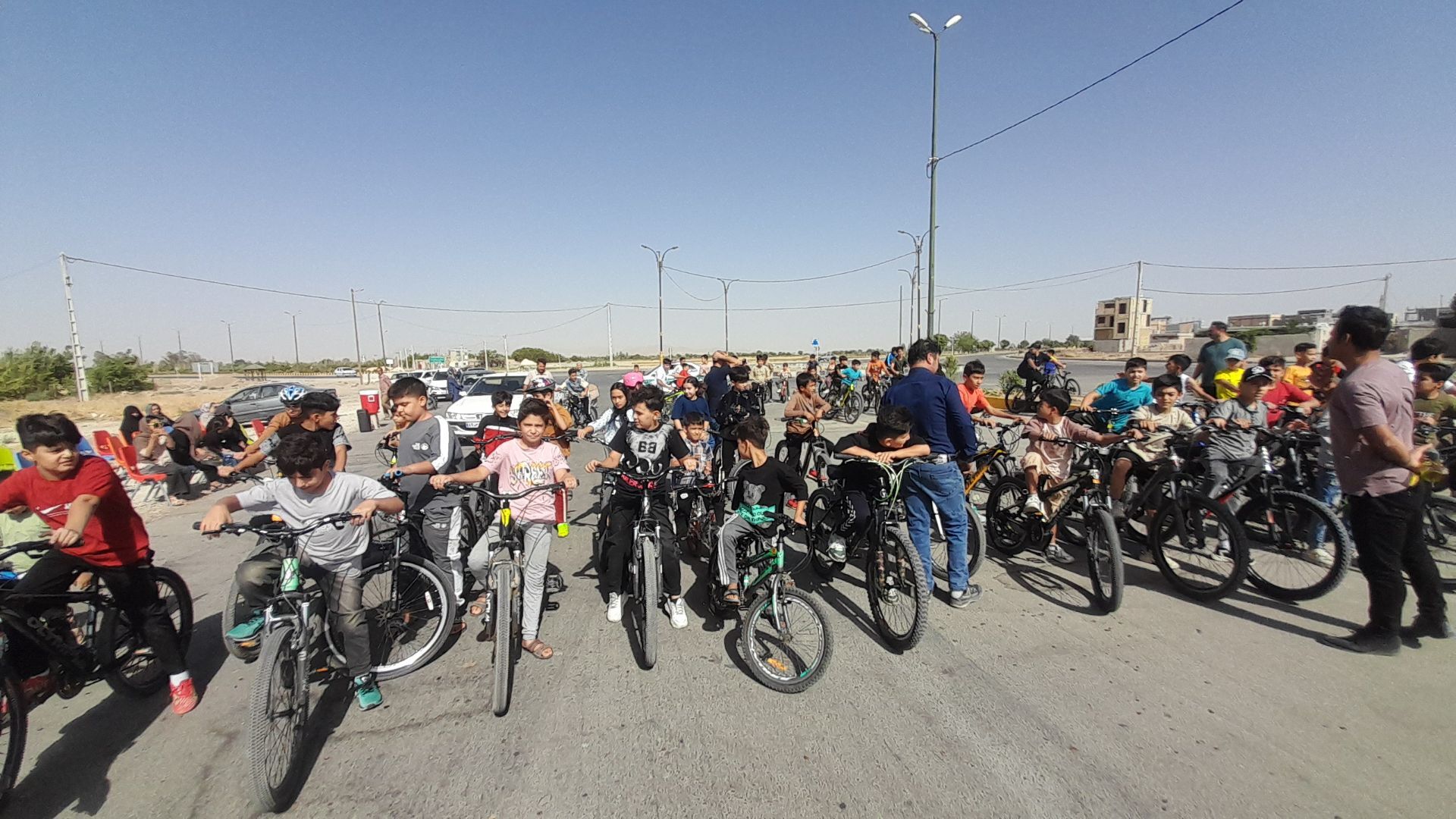  هیجان و رکاب‌زنی کودکان در درگزین