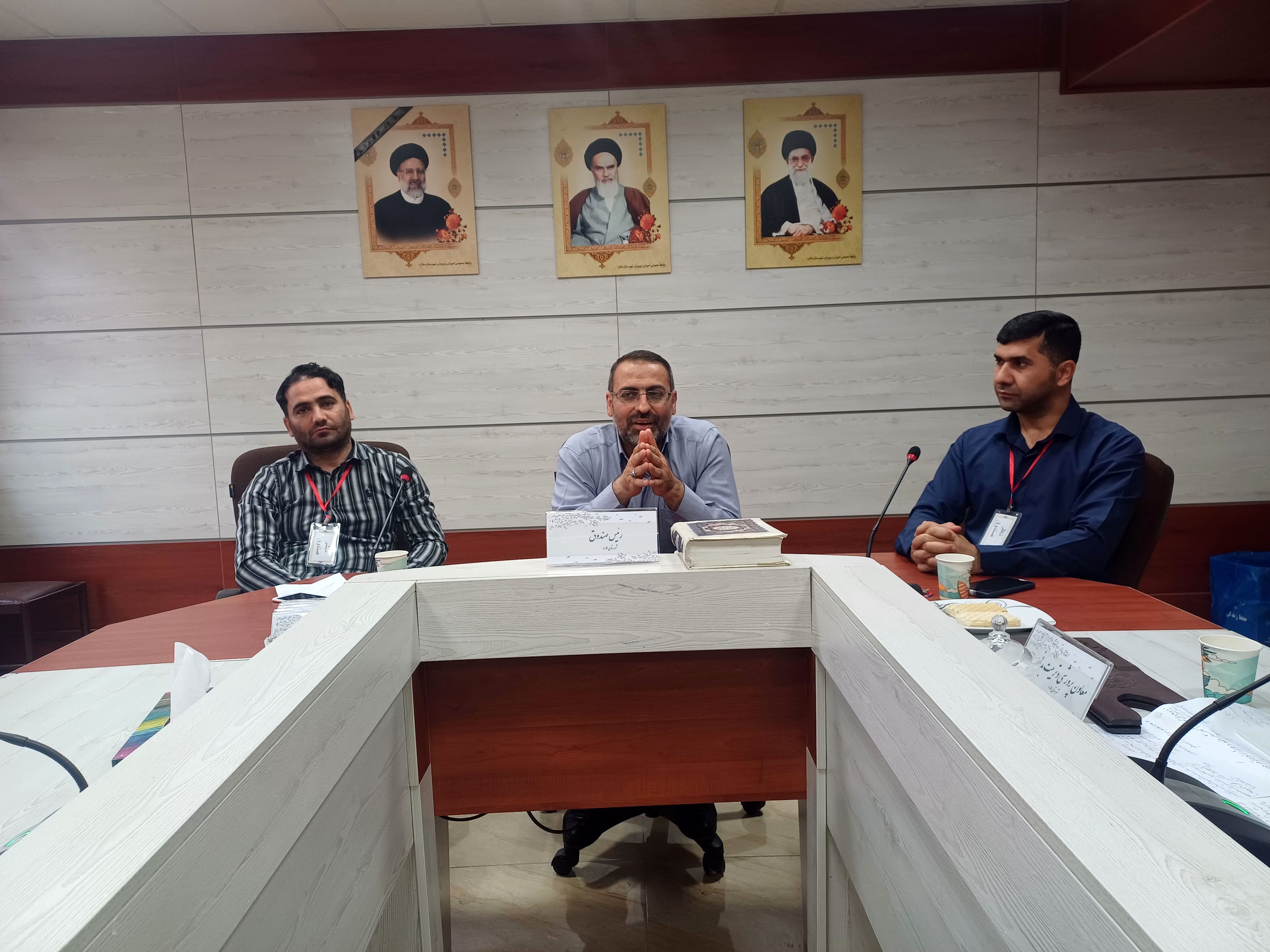 عضویت در شورای دانش آموزی تمرین نقش‌آفرینی در جامعه است