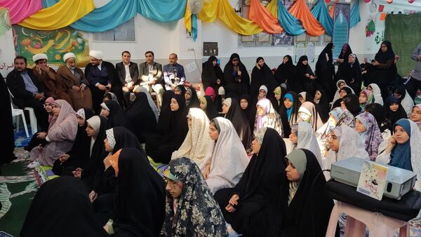  اعتکاف دانش آموزی در مدارس دشتستان 