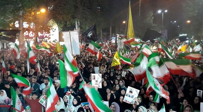 حماسهٔ اربعین رهبر شهید و شهدای دانش‌آموز مدرسه میناب در شهریار