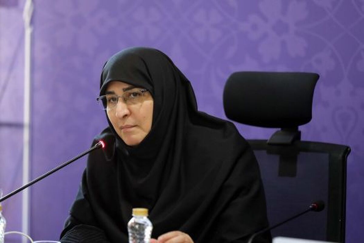  ثبت‌نام بیش از ۳۲۴ هزار معلم در سامانه اجتماعات یادگیری/ ۷۲۷ هزار دانش‌آموز در قالب طرح حامی تحت حمایت قرار گرفته‌اند
