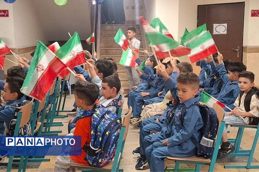 جشن کلاس اولی ها در دبستان باقرالعلوم ناحیه یک شهرری
