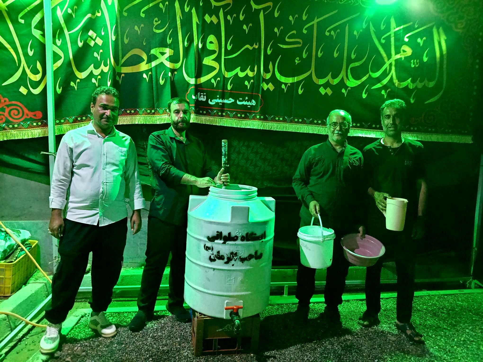 ایستگاه صلواتی صاحب الزمان در روستای نقاب میزبان عزادارن حسینی می شود