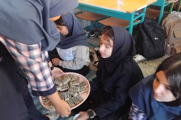 مراسم ویژه شهادت حضرت فاطمه زهرا (س) در مدرسه نرگس پردیس