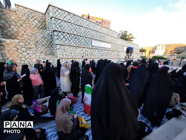 روز عرفه فقط روز دعا نیست