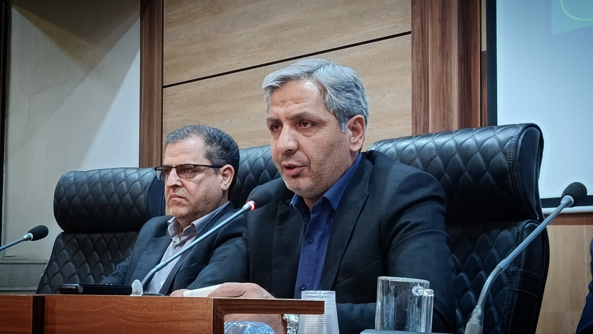 مدیران موظف‌اند مصوبات و مسئولیت‌های محوله را تا حصول نتیجه پیگیری کنند