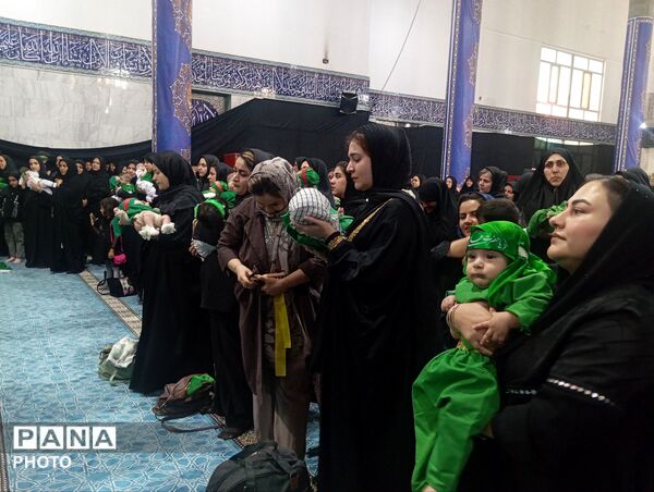 همایش بزرگ شیرخواران حسینی در قروه