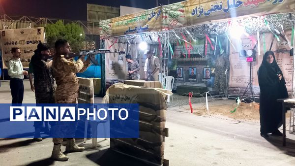 برپایی نمایشگاه دستاوردهای دفاع مقدس در بندرعباس 