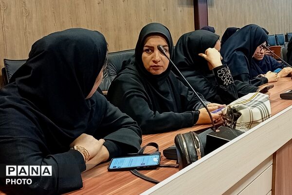 سنجش شایستگی مربیان کودکستان در بهارستان دو