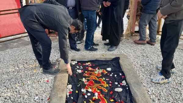 مراسم بزرگداشت سومین روز تدفین شهید گمنام در شهر قاضی