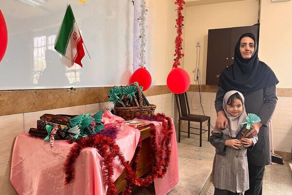 جشن شکوفه‌ها در مدارس بهارستان‌دو؛ آغاز سفری تازه برای کلاس اولی‌ها