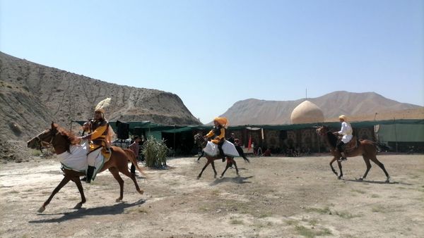 مراسم تعزیه خوانی در روز اربعین حسینی در شهر بار