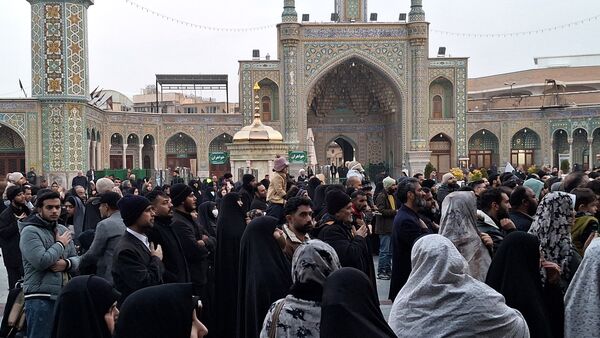 مراسم عزاداری شام شهادت امام هادی(ع) در حرم بانوی کرامت 