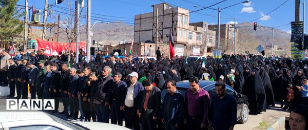 تشییع پیکر شهیده نگار میر دوست در شهر خرو