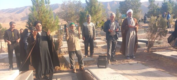 غبارروبی مزار شهدای روستای سربالا 