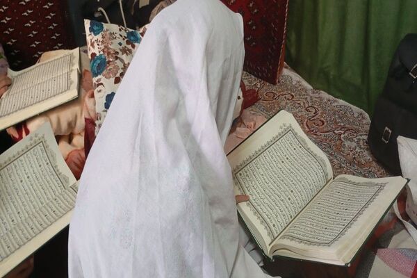 اعتکاف سه روز در بهشت در مسجد جامع شهر بار نیشابور 