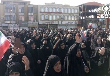 همبستگی مردم کرمان در محکومیت آمریکا