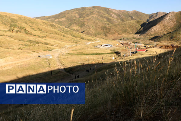 حضور زائران فرهنگی قم در یادمان «بلفَت و دوپازا»