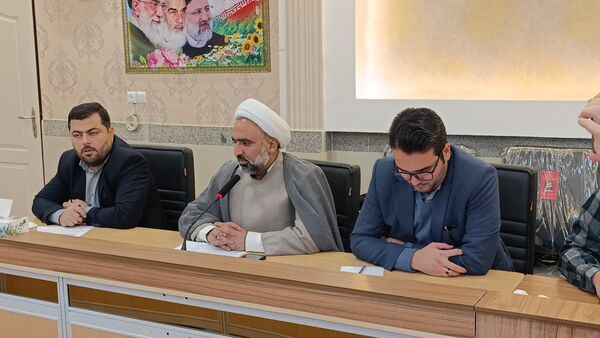 اهمیت برگزاری نماز و اجرای طرح نماد در مدارس