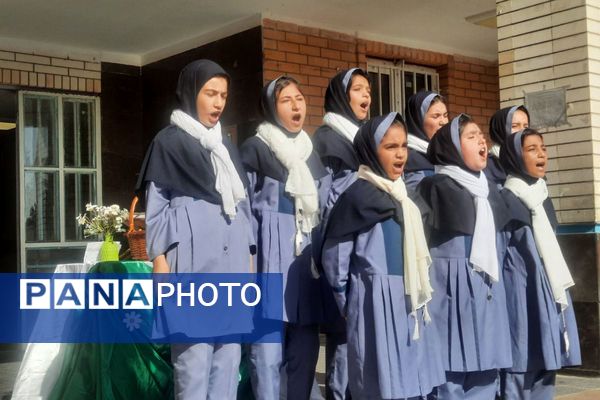  مراسم میلاد حضرت زینب (س)در مدرسه مهرآیین بهارستان دو