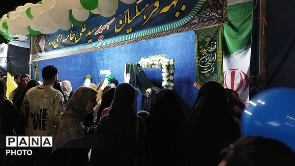 موکب جبهه فرهنگیان  نیشابور در مهمانی کیلومتری  عید غدیر خم 