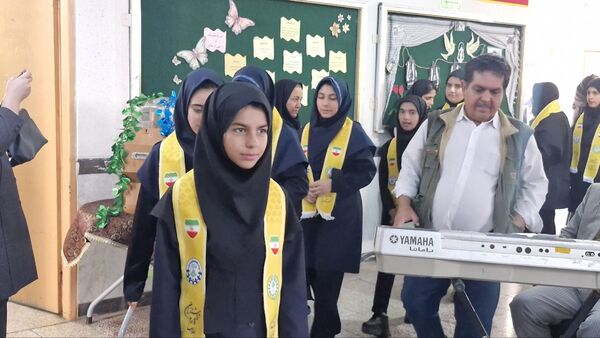 نواخته شدن زنگ «شور عاطفه‌ها» در مدارس کهگیلویه‌ و‌ بویراحمد
