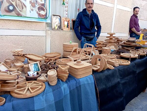 جشن بزرگ بادام در تفرش