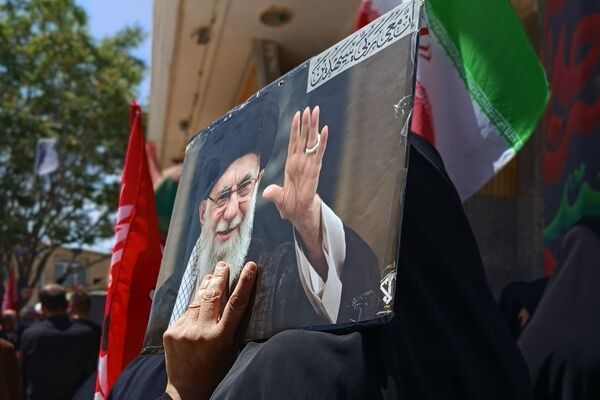 جاماندگان اربعین حسینی هم قدم تا کربلا