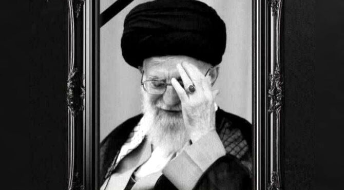 آیت‌الله خامنه‌ای، نماد استقامت 