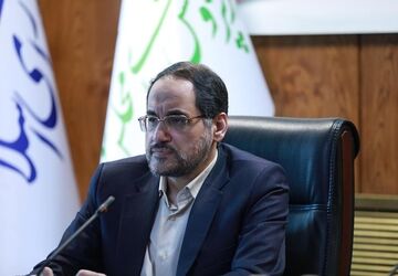 مراقب باشیم نقد ما به روایت دشمن تبدیل نشود