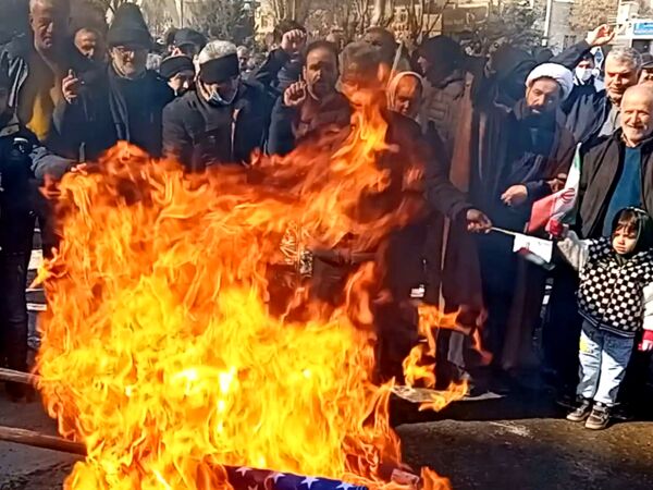  مراسم گرامیداشت راهپیمایی ۲۲ بهمن در شهرستان فیروزکوه