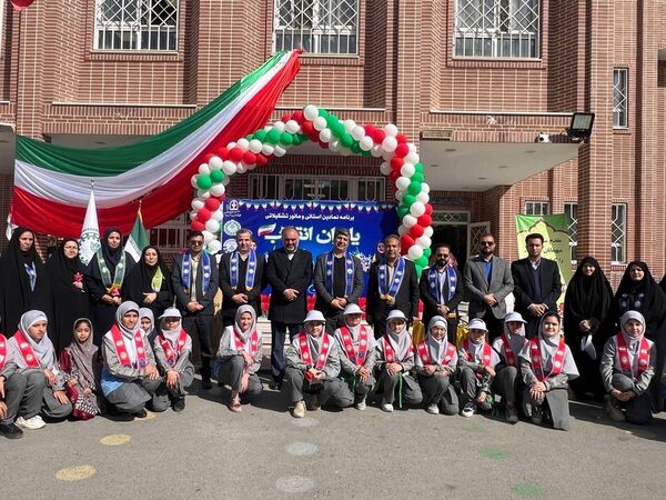 برنامه نمادین استانی و مانور تشکیلاتی یاوران انقلاب در خراسان رضوی
