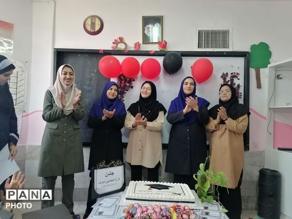 جشن فارغ التحصیلی کلاس ششمی ها در مدرسه ناهید نخودی