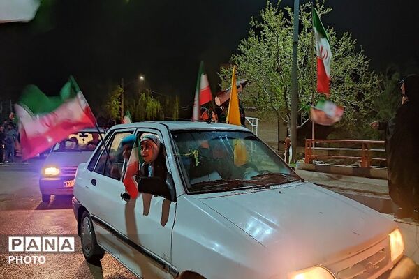 مقاومت در خیابان‌های شهر بار ادامه دارد