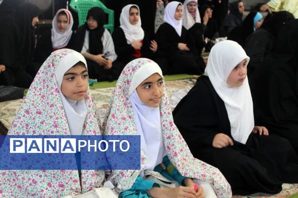 بزرگداشت مقام معلم در نماز جمعه گلوگاه 