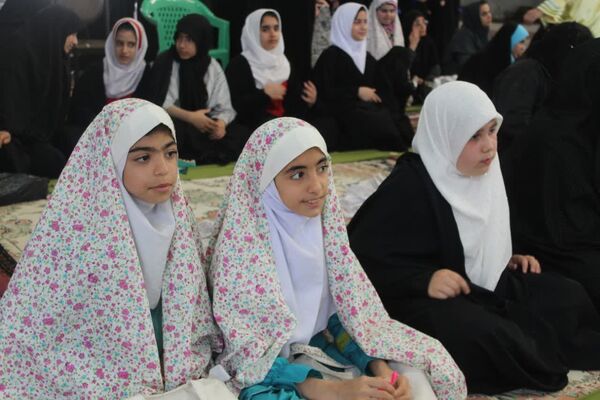 بزرگداشت مقام معلم در نماز جمعه گلوگاه 