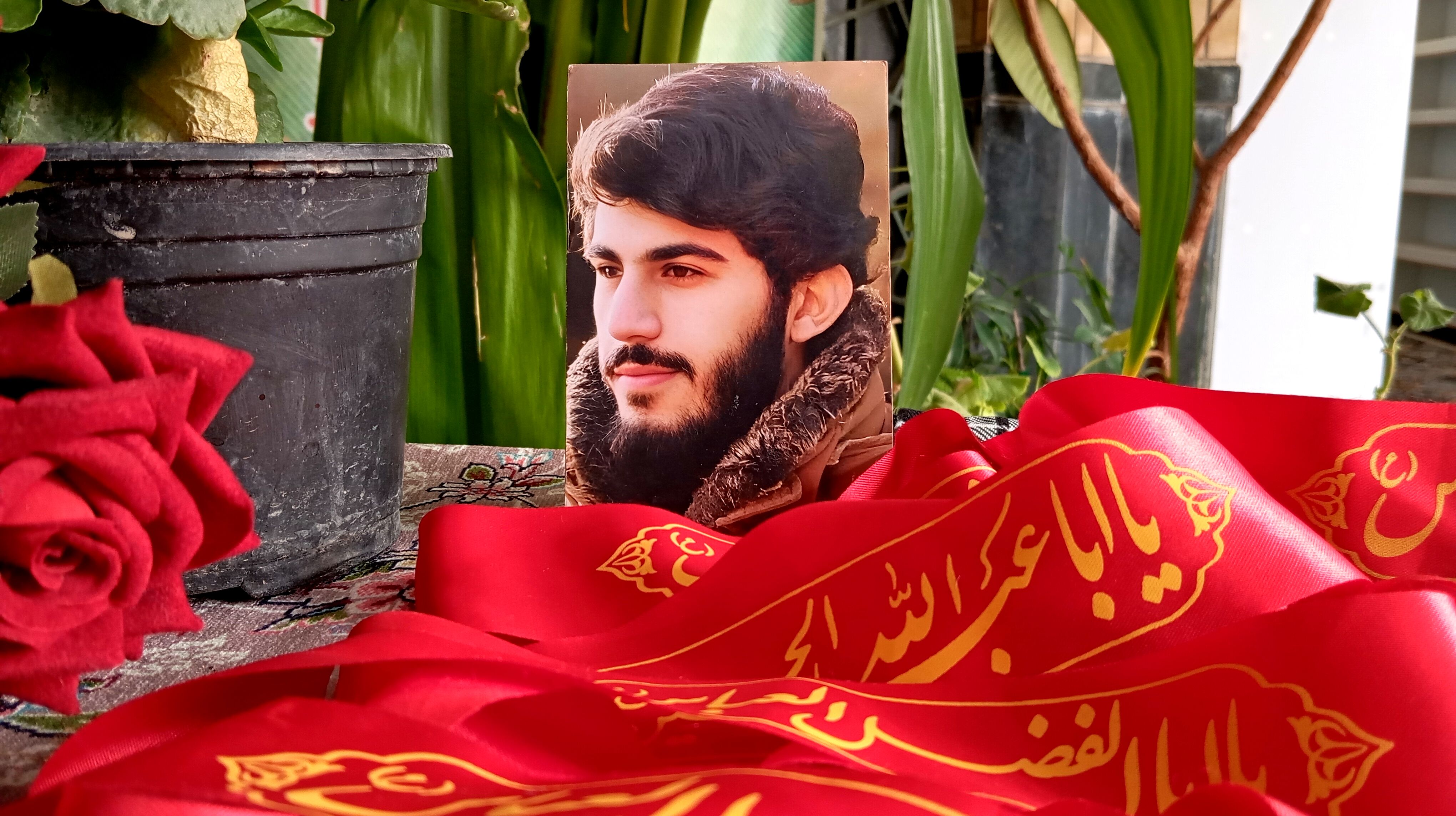 محفل انس با قرآن و یادواره «شهید احمد محمد مشلب» در شهر بن
