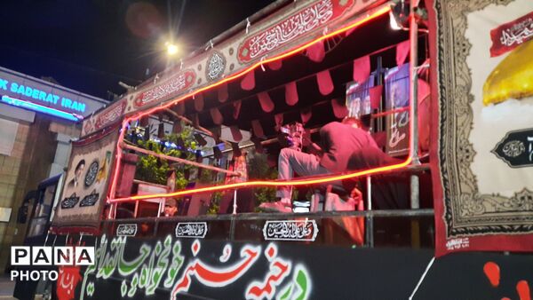قاب پانا میزبان مراسم شب های محرم مسجد جامع نیشابور 