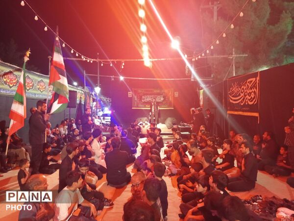 میدان نجفیه؛ کانونِ جوشانِ عشق و میثاقِ حسینی در زاوه