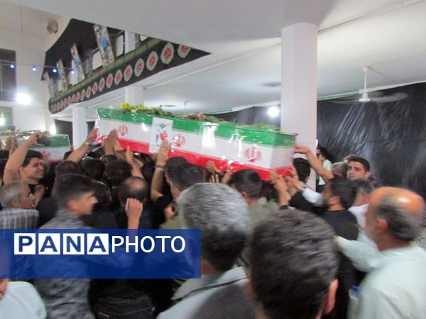 وداع با شهیدان عزیز شهر زازران در مسجد جامع شهر زازران