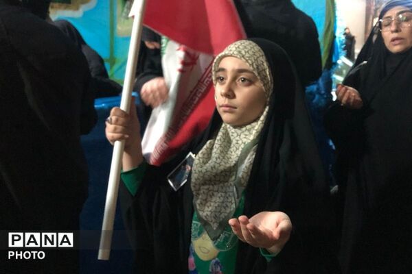 تشییع پیکر شهید محمدحسین عزیزی و شهیده حاجیه خانم صلح‌جو