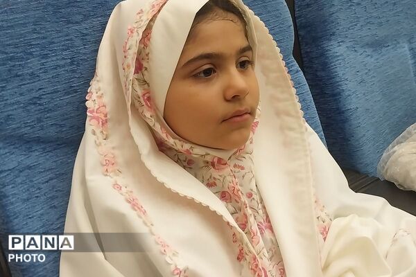 جشن تکلیف دانش‌آموزان مدرسه هدی