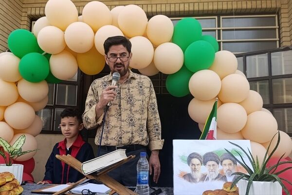 جشن شکوفه ها در دبستان معلم یک  آشخانه