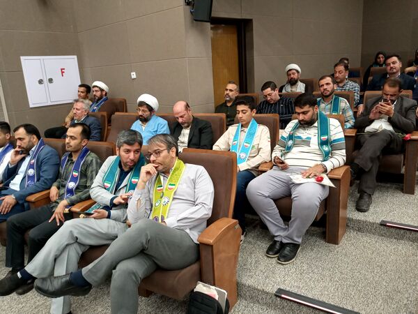 همایش مربیان و دانش‌آموزان تشکیلات پیشتازان در قم