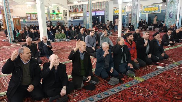 نمازجمعه اهر با صفای حضور نوجوانان