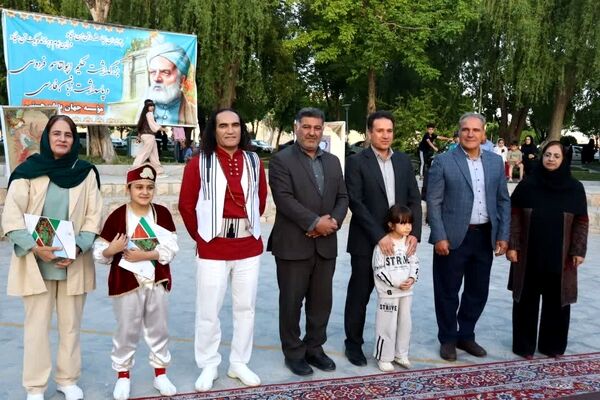 شاهنامه سند هویت فرهنگی و ملی ایران است